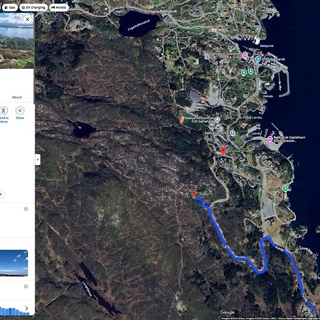 Big And Affordable Minihouse With 4 Bedrooms Holiday home Austevoll